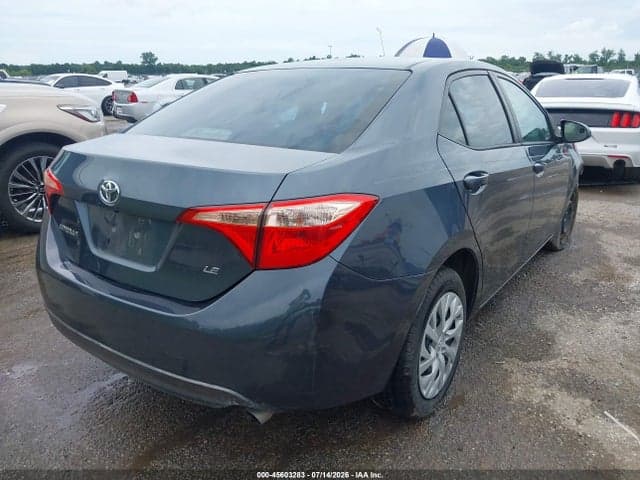2017 TOYOTA COROLLA LE 4