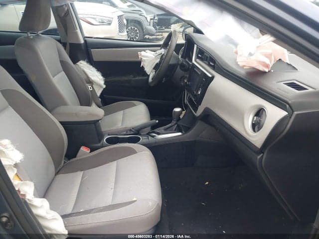 2017 TOYOTA COROLLA LE 5