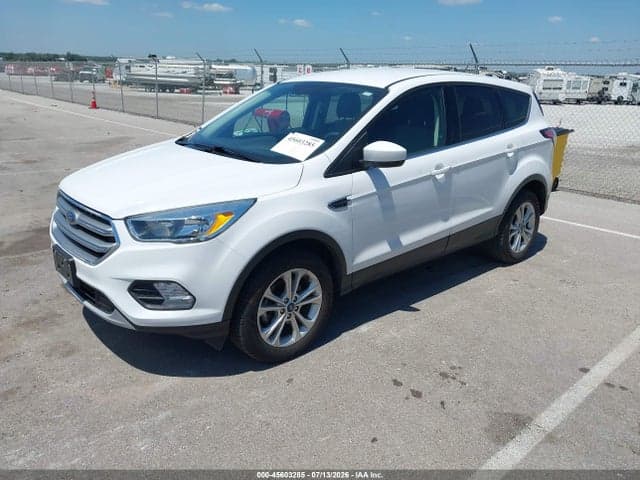 2017 FORD ESCAPE SE 2