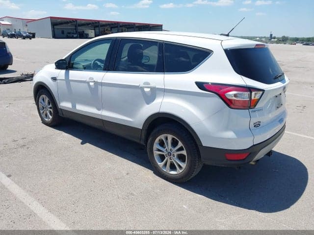 2017 FORD ESCAPE SE 3