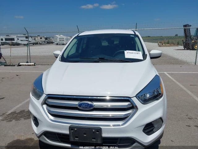2017 FORD ESCAPE SE 6