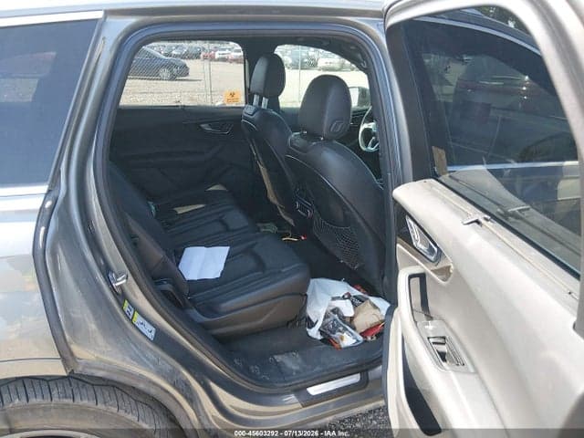 2017 AUDI Q7 3.0T PREMIUM 8