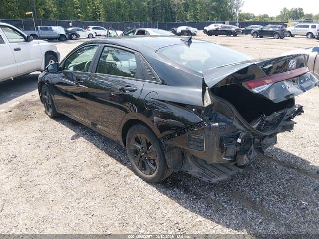 2023 HYUNDAI ELANTRA SEL 3