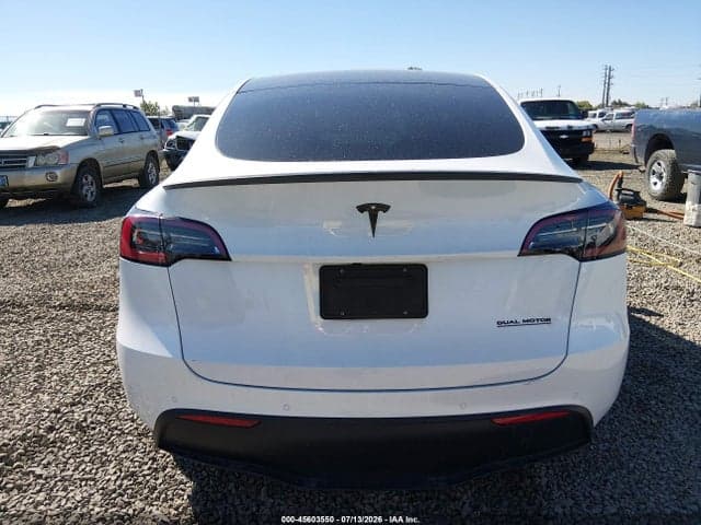 2022 TESLA MODEL Y PERFORMANCE DUAL MOTOR ALL-WHEEL DRIVE 16
