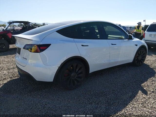 2022 TESLA MODEL Y PERFORMANCE DUAL MOTOR ALL-WHEEL DRIVE 4