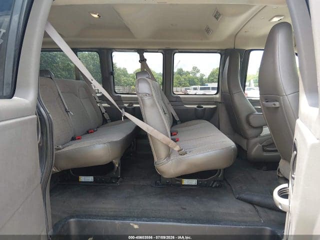 2017 CHEVROLET EXPRESS 3500 LT 8