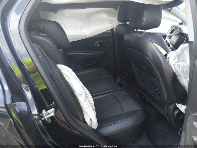 2018 CHEVROLET TRAX LT 8