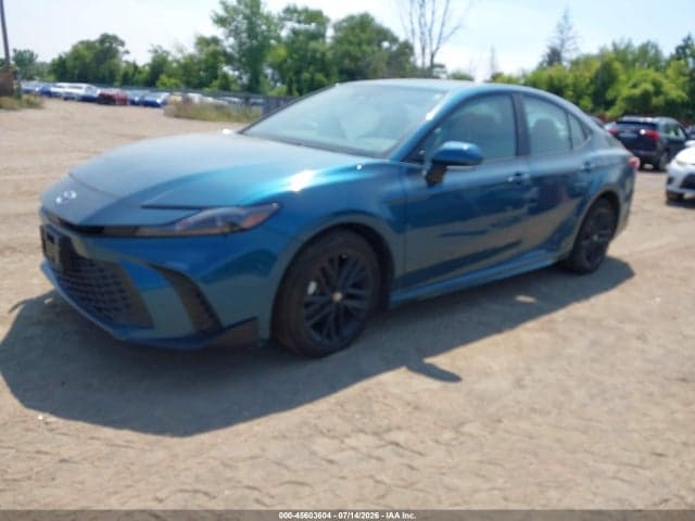 2026 TOYOTA CAMRY SE 2