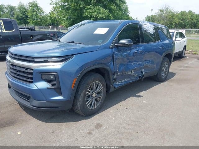 2024 CHEVROLET TRAVERSE FWD LS 2