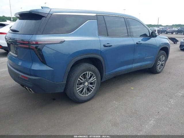 2024 CHEVROLET TRAVERSE FWD LS 4