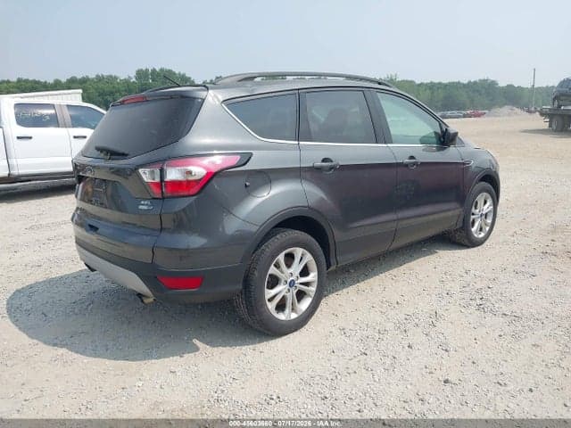 2018 FORD ESCAPE SEL 4