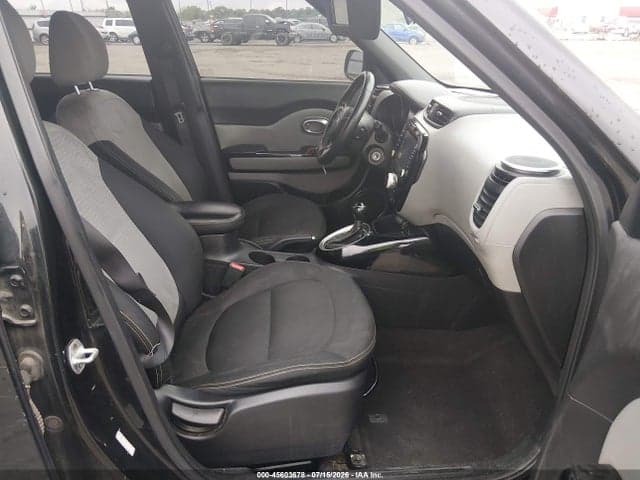 2016 KIA SOUL + 5