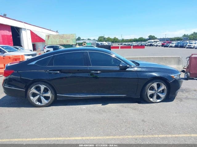 2018 HONDA ACCORD TOURING 13