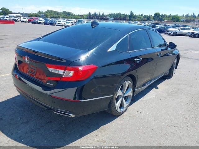 2018 HONDA ACCORD TOURING 4