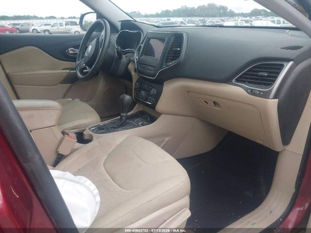 2019 JEEP CHEROKEE LATITUDE FWD 5