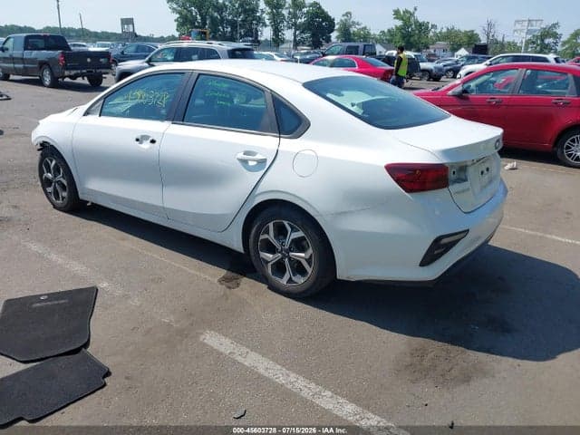 2021 KIA FORTE LXS 3