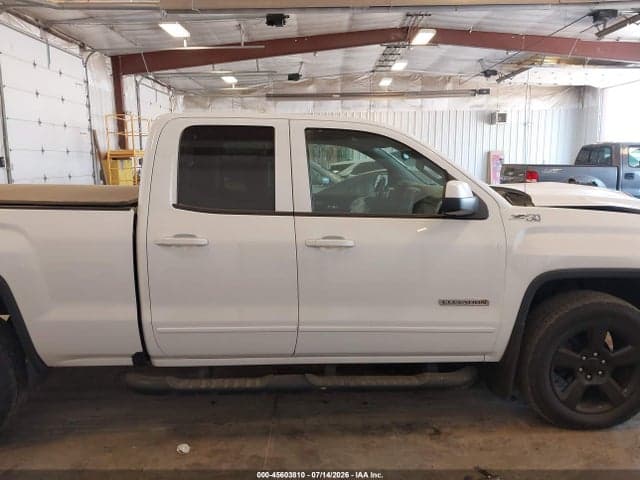 2017 GMC SIERRA 1500 SLE 13