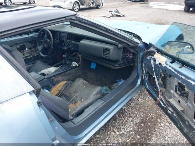 1985 CHEVROLET CORVETTE 5