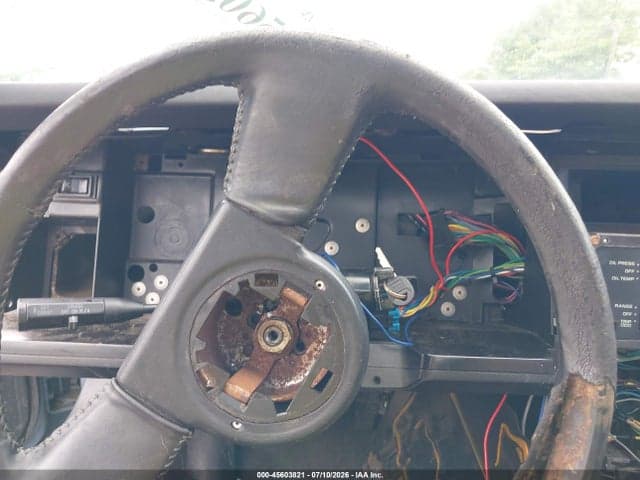 1985 CHEVROLET CORVETTE 7