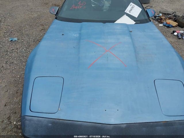 1985 CHEVROLET CORVETTE 10