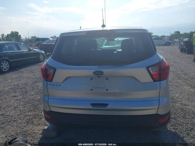 2019 FORD ESCAPE S 17