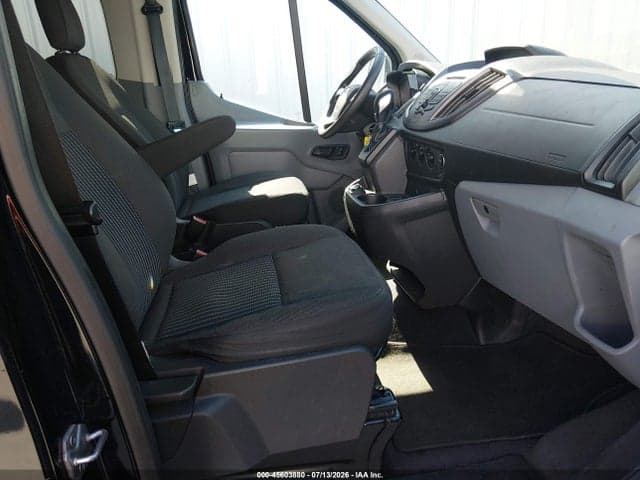 2018 FORD TRANSIT-350 XL 5