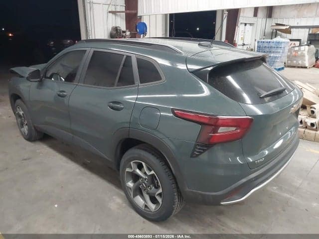 2025 CHEVROLET TRAX FWD LT 3