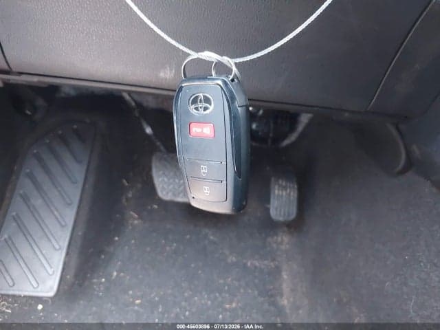 2026 TOYOTA 4RUNNER SR5 11