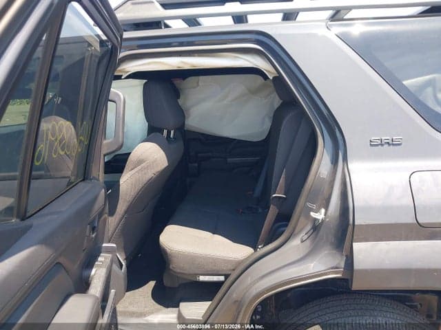 2026 TOYOTA 4RUNNER SR5 8