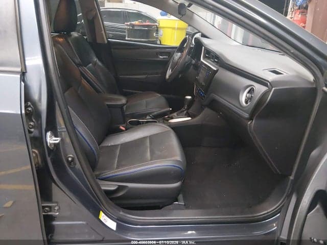 2017 TOYOTA COROLLA XSE 5