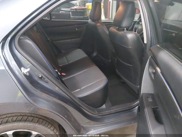 2017 TOYOTA COROLLA XSE 8