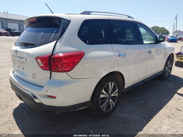 2017 NISSAN PATHFINDER SV 4