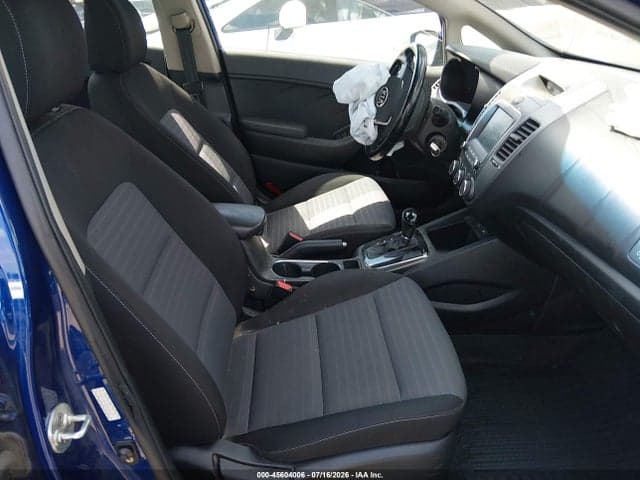 2017 KIA FORTE S 5