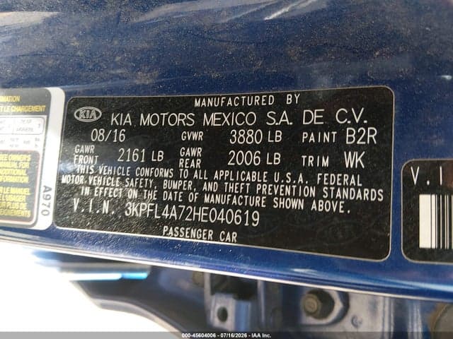 2017 KIA FORTE S 9