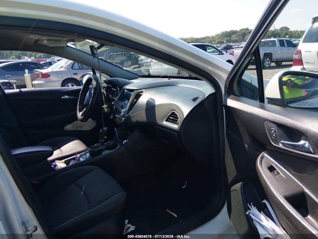 2019 CHEVROLET CRUZE LS 5