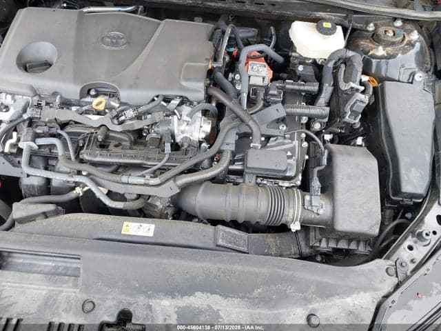 2025 TOYOTA CAMRY SE 10