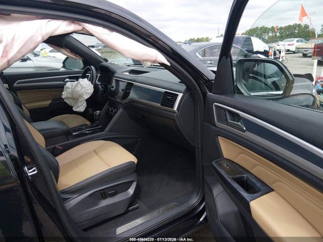 2021 VOLKSWAGEN ATLAS CROSS SPORT 3.6L V6 SEL R-LINE 5