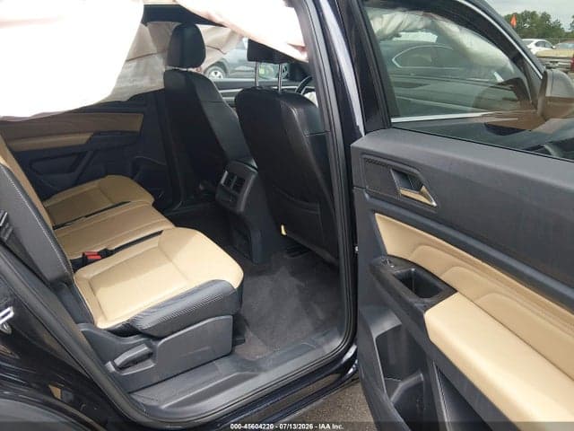 2021 VOLKSWAGEN ATLAS CROSS SPORT 3.6L V6 SEL R-LINE 8