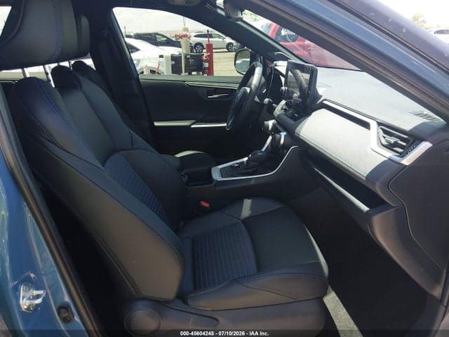 2024 TOYOTA RAV4 HYBRID XSE 5
