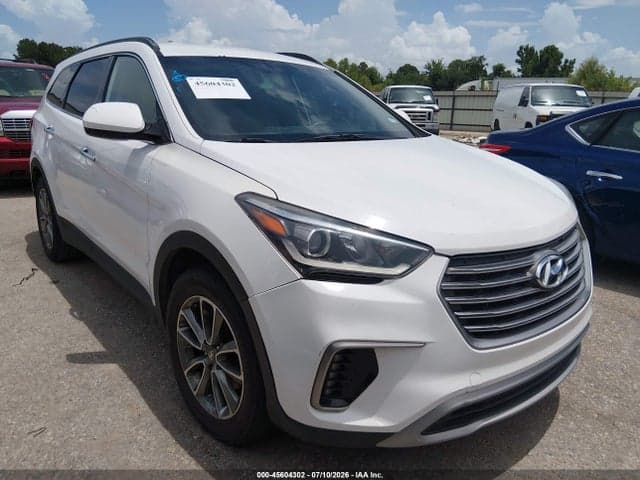 2018 HYUNDAI SANTA FE SE 1