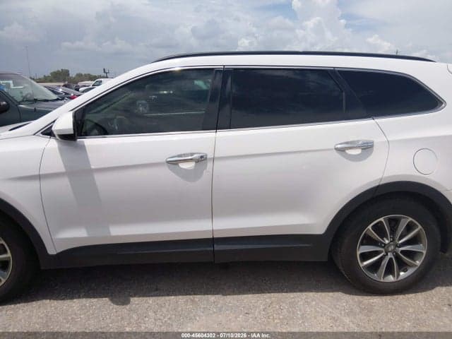 2018 HYUNDAI SANTA FE SE 14