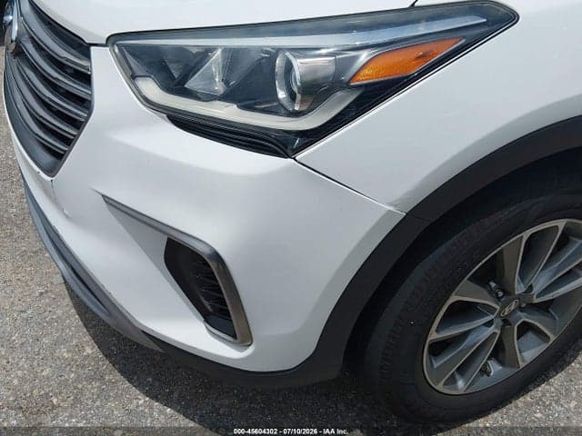 2018 HYUNDAI SANTA FE SE 6