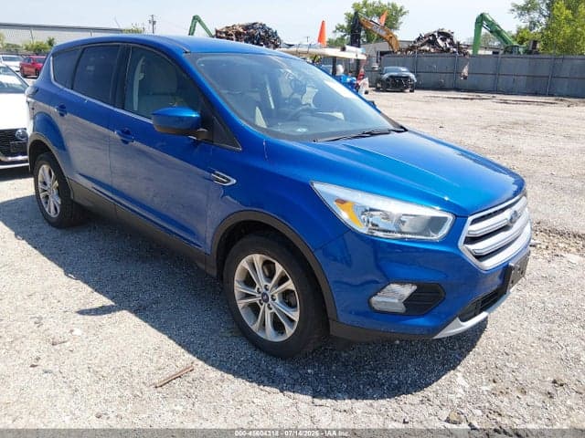 2017 FORD ESCAPE SE 1