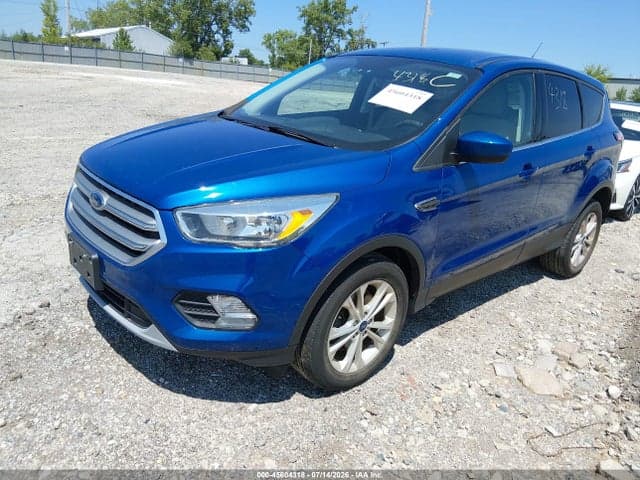 2017 FORD ESCAPE SE 2