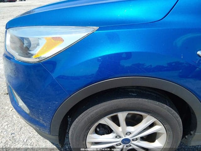 2017 FORD ESCAPE SE 6