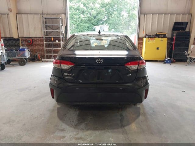 2022 TOYOTA COROLLA LE 15