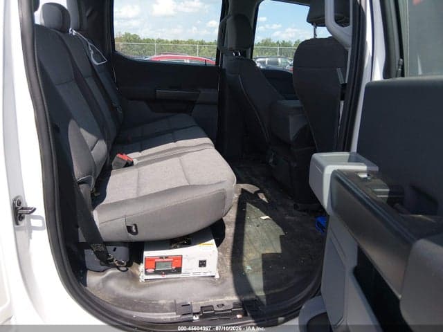 2024 FORD F-150 XL 8