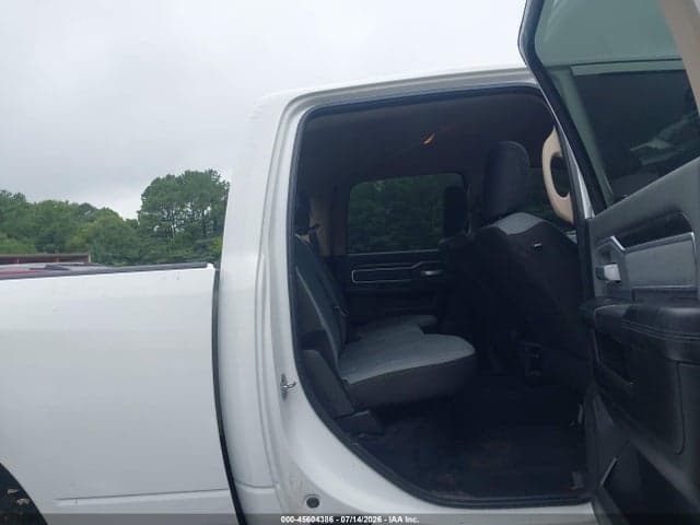2019 RAM 2500 BIG HORN 4X4 6'4 BOX 8