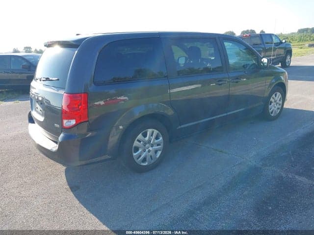 2018 DODGE GRAND CARAVAN SE 4