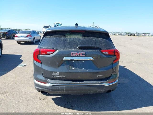 2018 GMC TERRAIN SLT 17